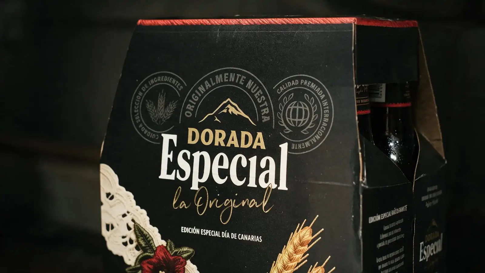 Dorada Especial packaging design